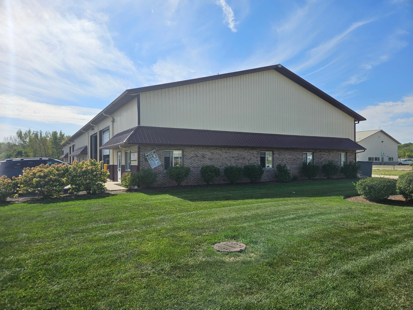 1299 Leah Rd, Morris, IL for lease Building Photo- Image 1 of 28