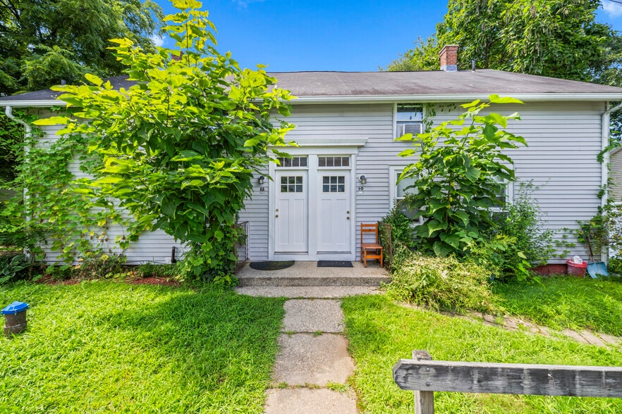 6 Eagle Ct, Storrs Mansfield, CT for sale - Building Photo - Image 3 of 8