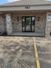 563 Carter Ct, Kimberly, WI for lease Building Photo- Image 2 of 8