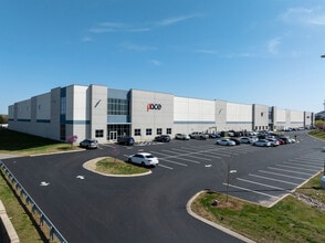 421 Mason Rd, La Vergne, TN for lease Building Photo- Image 1 of 6