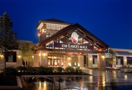 5500-5690 S Harvey St, Muskegon, MI for lease - Building Photo - Image 1 of 51