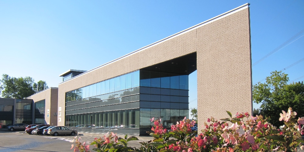 4495 Boul Wilfrid-Hamel, Québec, QC for lease Primary Photo- Image 1 of 2