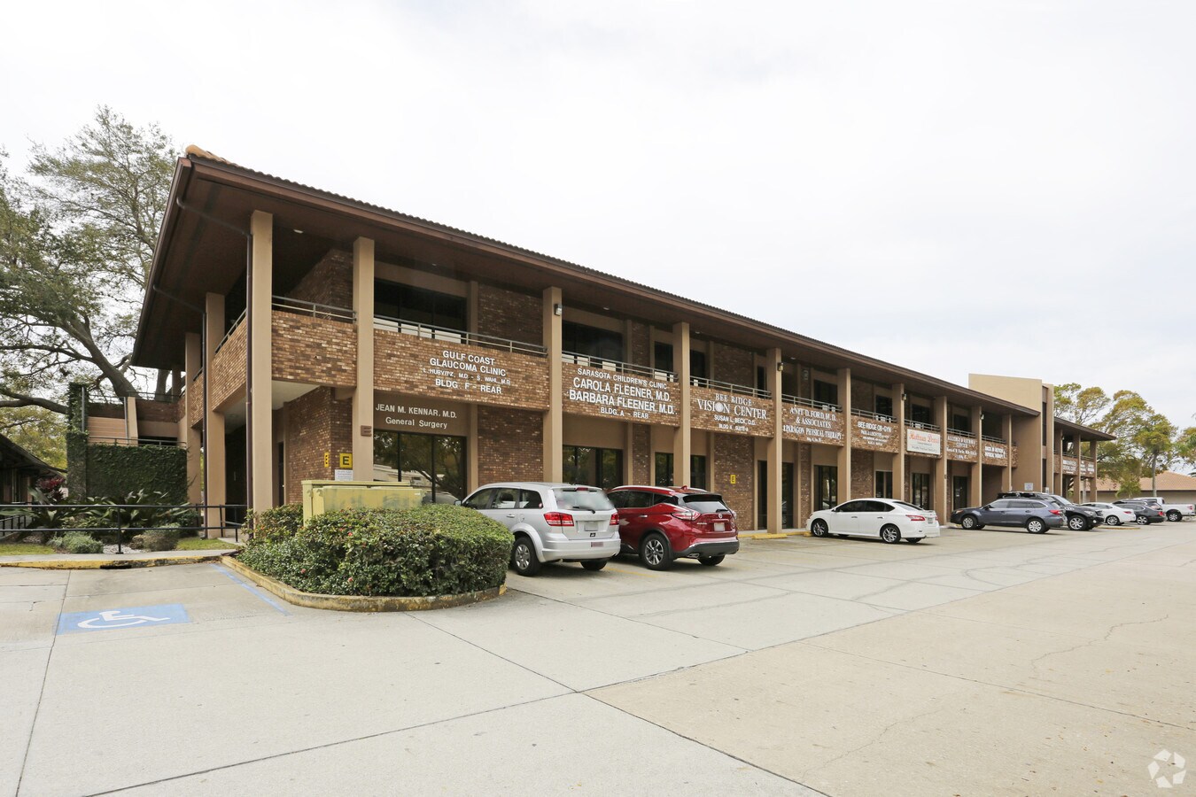 3920 Bee Ridge Rd, Sarasota, FL, 34233 Medical Property For Sale