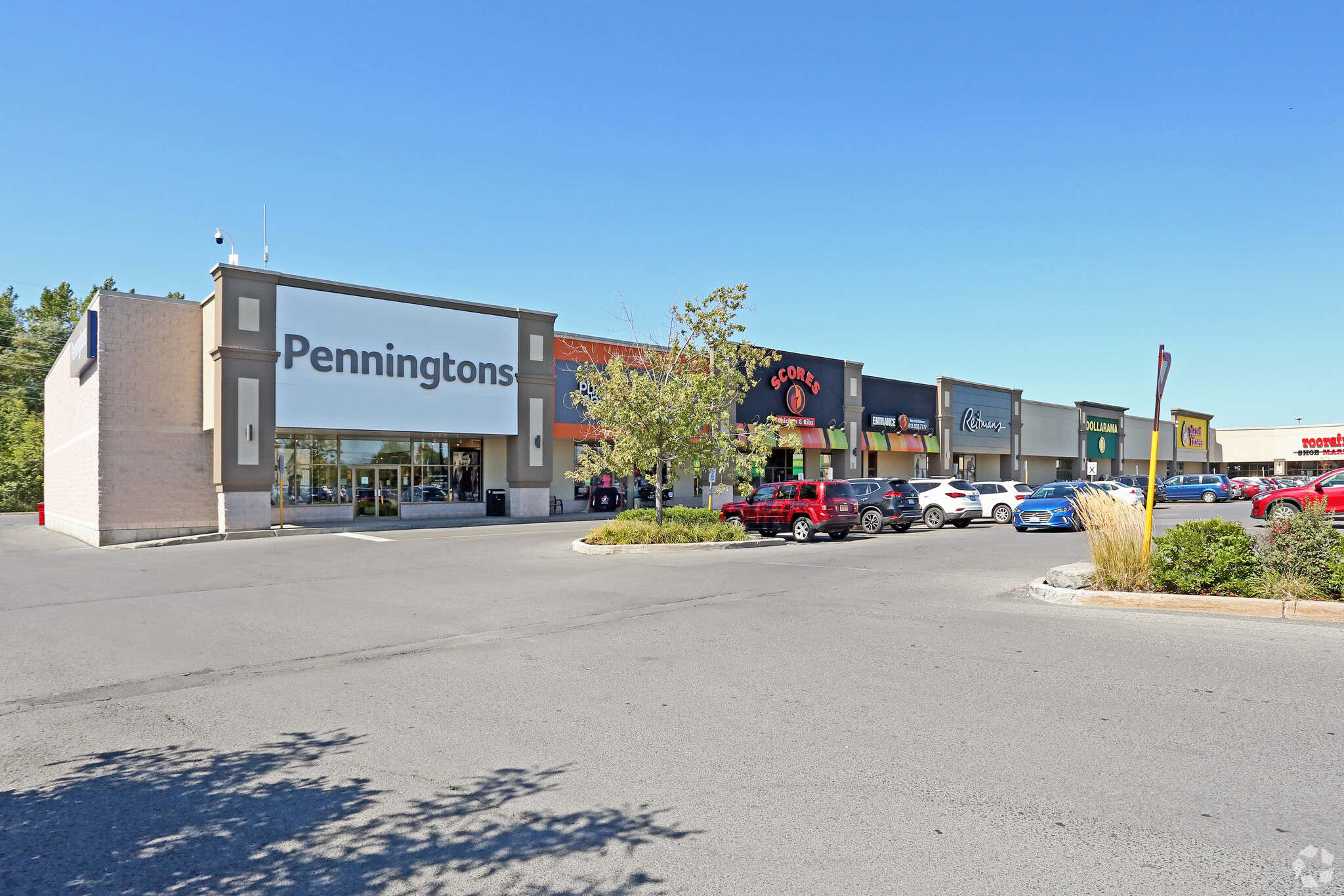 960 Brookdale Ave., Cornwall, ON for lease Primary Photo- Image 1 of 4