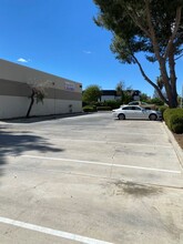 4564 Los Angeles Ave, Simi Valley, CA for lease Building Photo- Image 2 of 2