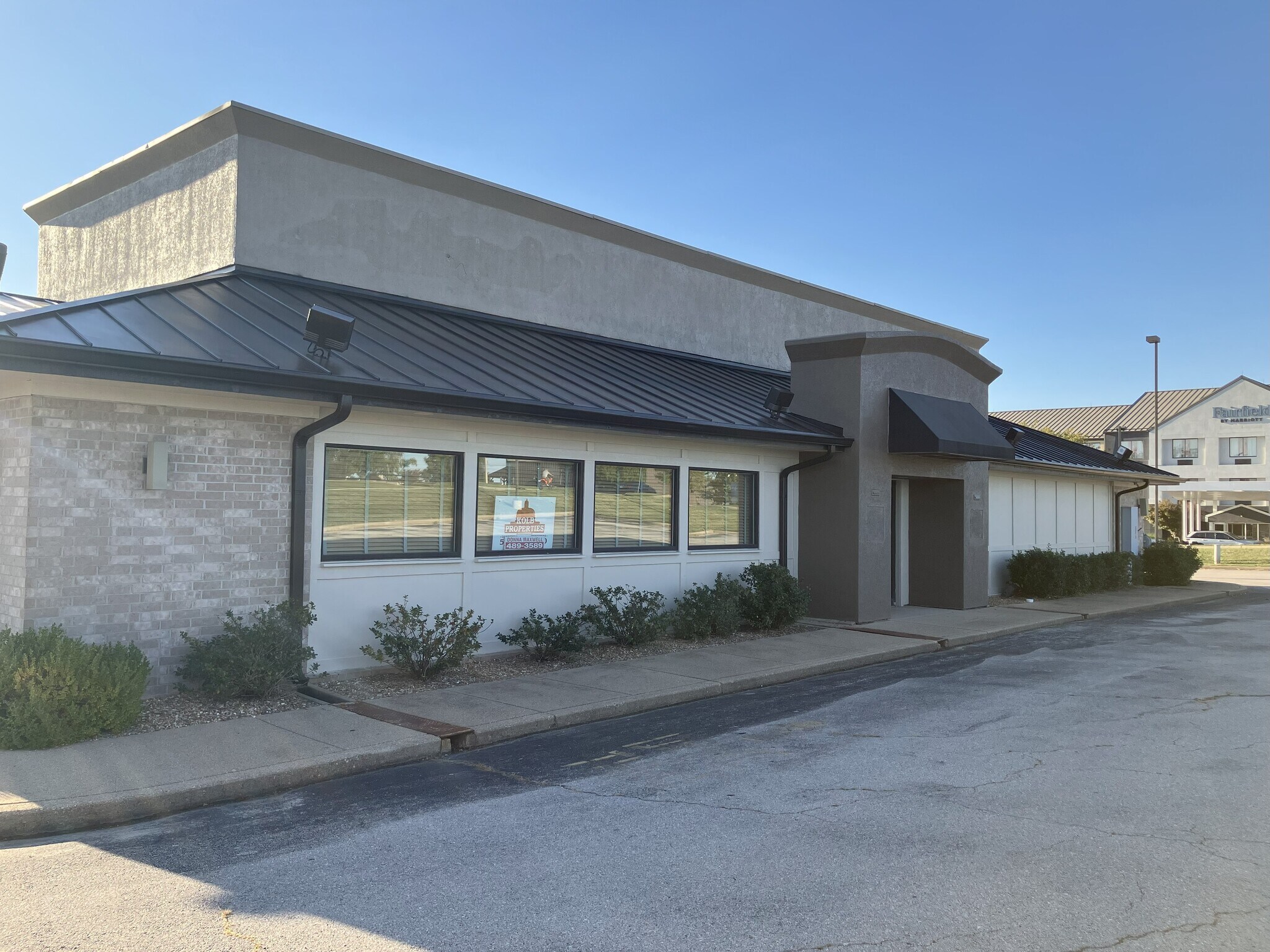 133 Saint Robert Blvd, Saint Robert, MO for lease Building Photo- Image 1 of 4