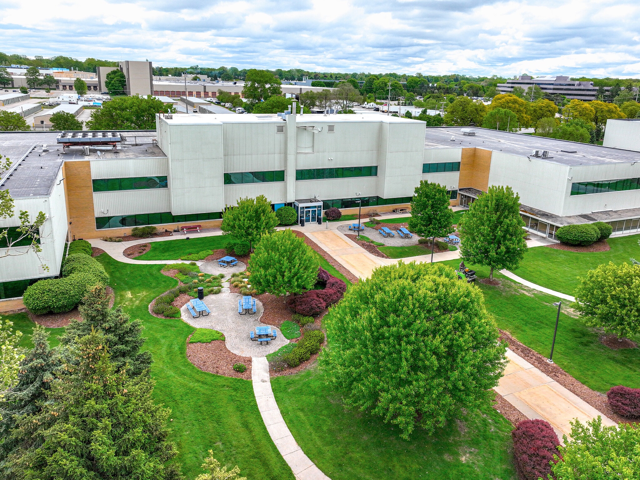 4147 Eastern Ave SE, Wyoming, MI for sale Building Photo- Image 1 of 8