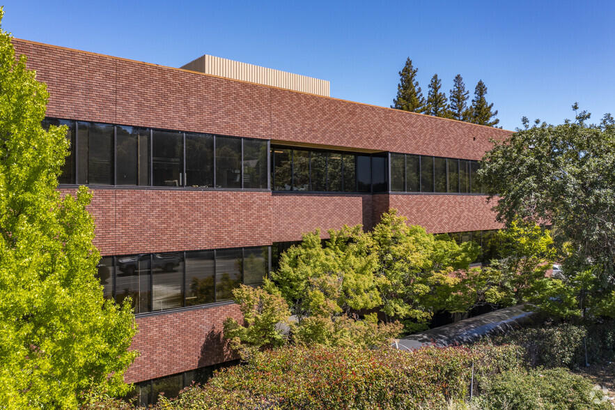 1777 Oakland Blvd, Walnut Creek, CA for lease - Building Photo - Image 2 of 5