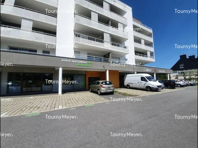 Retail in Hennebont for lease - Building Photo - Image 1 of 1