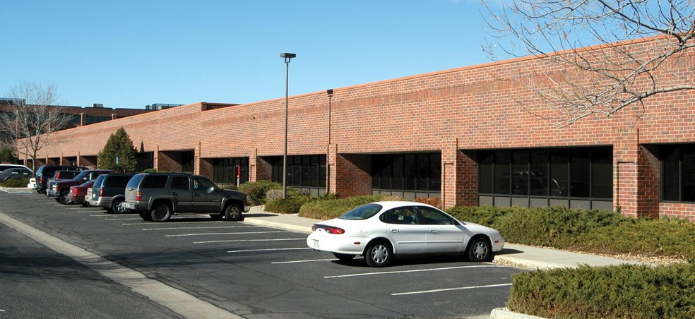 6900 W Jefferson Ave, Lakewood, CO for lease - Building Photo - Image 2 of 9