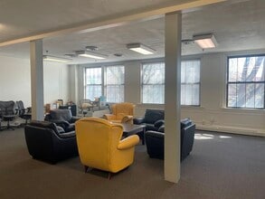 4646-4660 N Ravenswood Ave, Chicago, IL for sale Interior Photo- Image 1 of 5