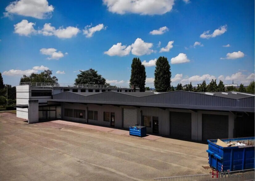 Office in Sotteville-lès-Rouen for lease - Building Photo - Image 2 of 28