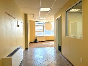 190 E Post Rd, White Plains, NY for lease Building Photo- Image 2 of 5