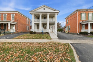 104 W William St, Delaware OH - Parking Garage