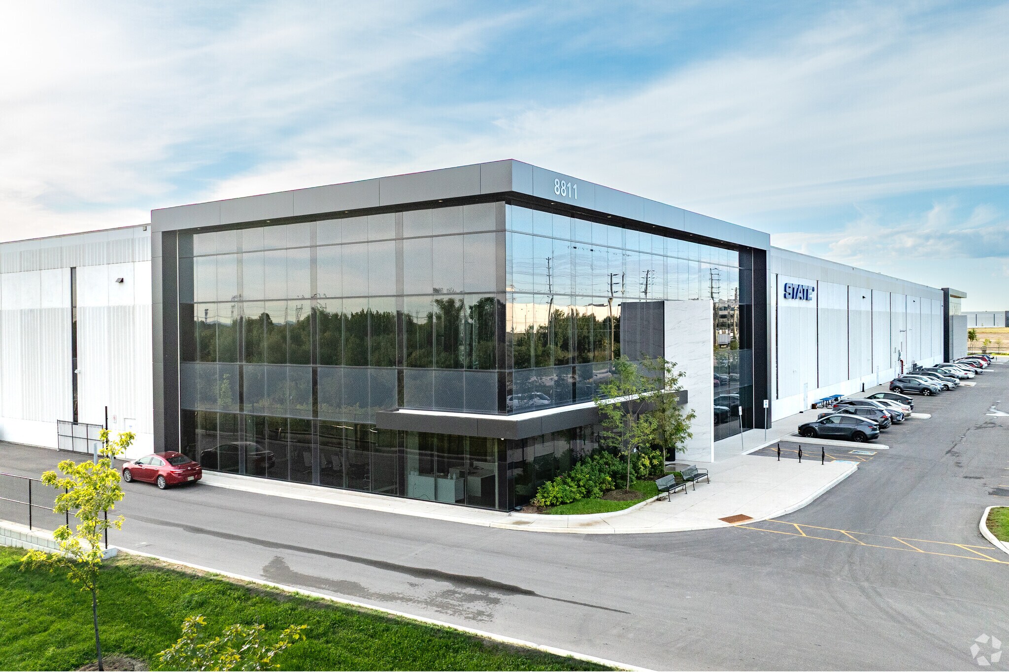 8811 Huntington Rd, Vaughan, ON for sale Primary Photo- Image 1 of 1