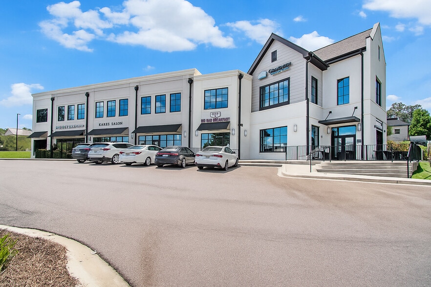 4317 Dolly Ridge Rd, Birmingham, AL for sale - Building Photo - Image 1 of 10