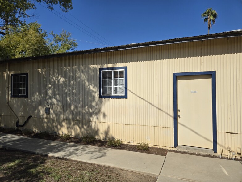 1473-1477 N Van Ness Ave, Fresno, CA for sale - Building Photo - Image 3 of 11