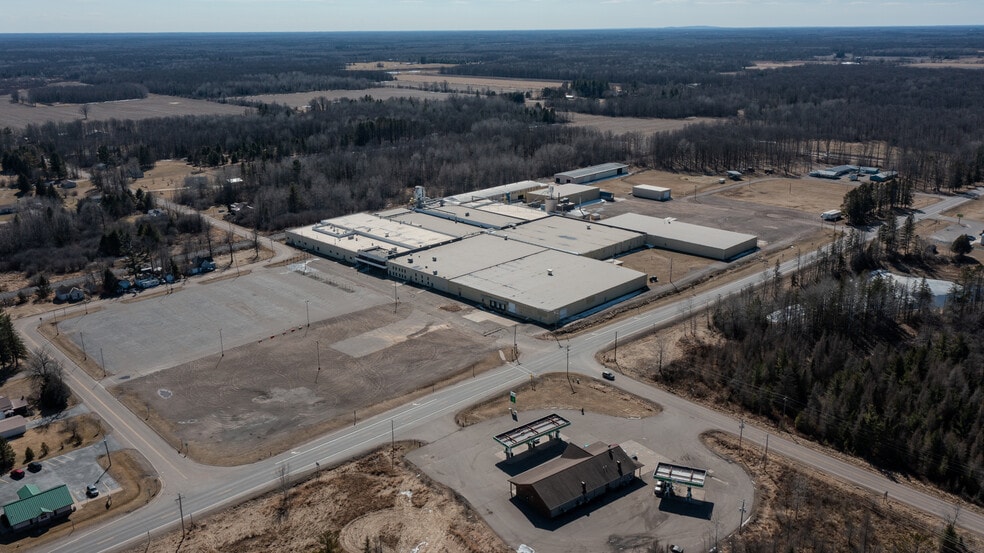 811 Factory St, Hawkins, WI for sale - Building Photo - Image 1 of 16