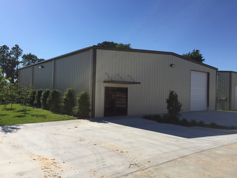 2941 Elkton Trl, Tyler, TX for lease - Building Photo - Image 2 of 6