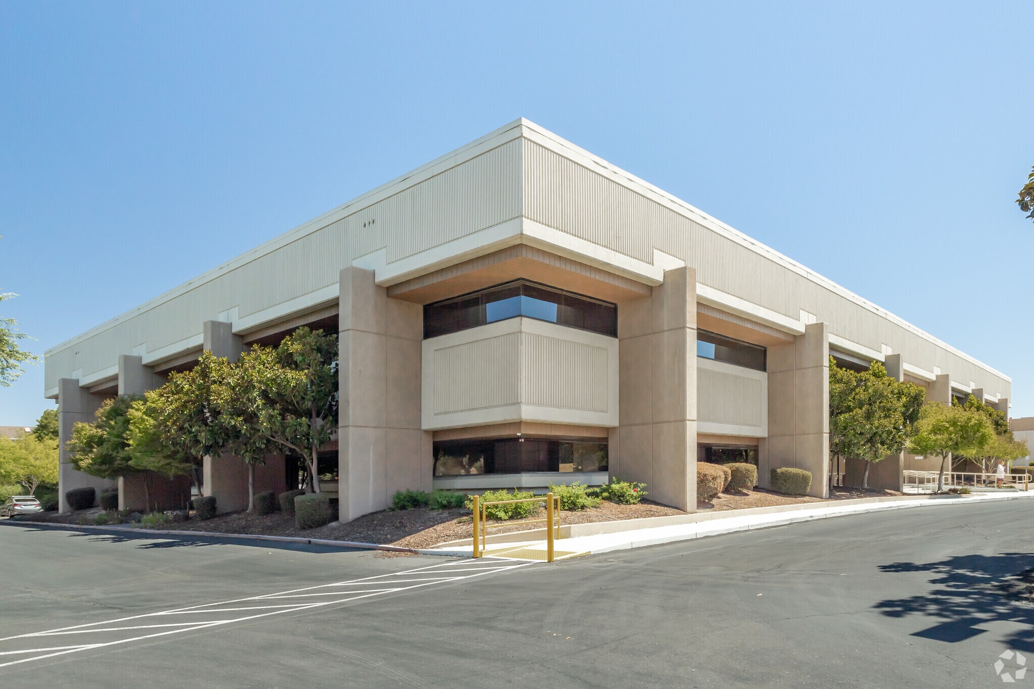 1700 Tribute Rd, Sacramento, CA for sale Primary Photo- Image 1 of 1