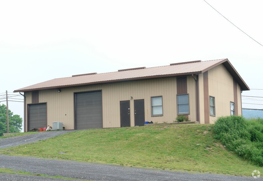 422 E Walnut St, Lock Haven, PA for sale - Primary Photo - Image 1 of 1