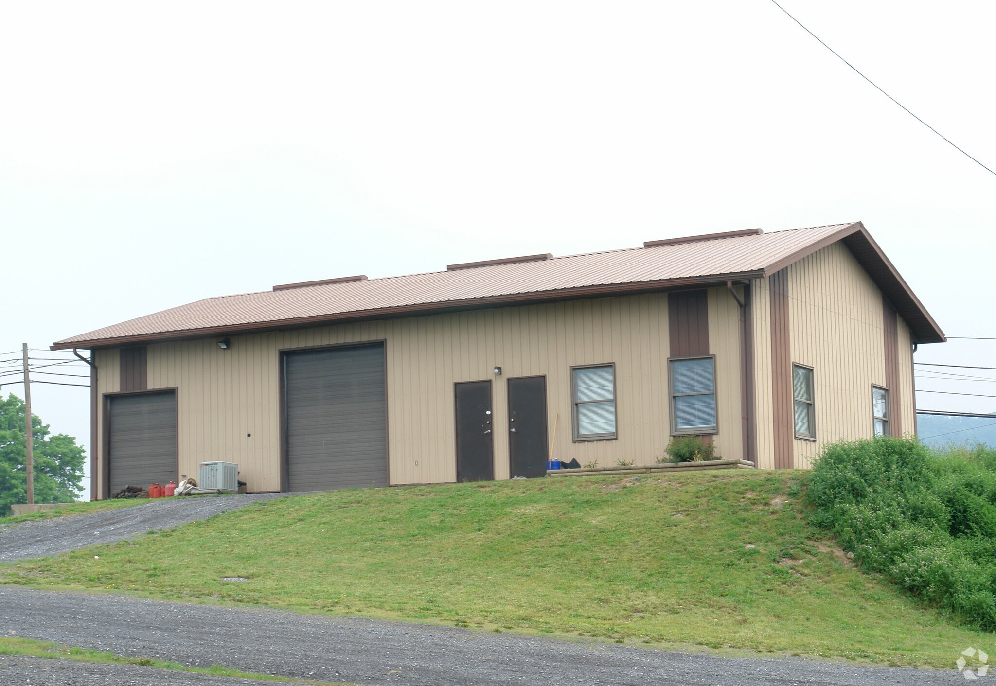 422 E Walnut St, Lock Haven, PA for sale Primary Photo- Image 1 of 1