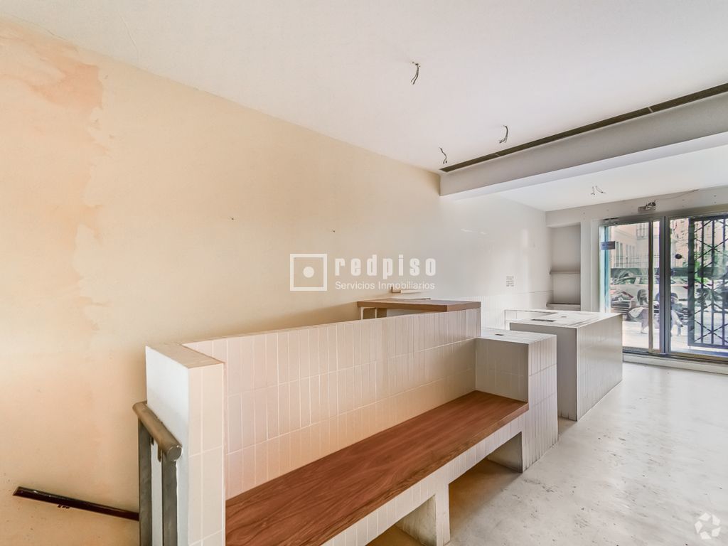 Multifamily in Madrid, Madrid for sale Interior Photo- Image 1 of 1