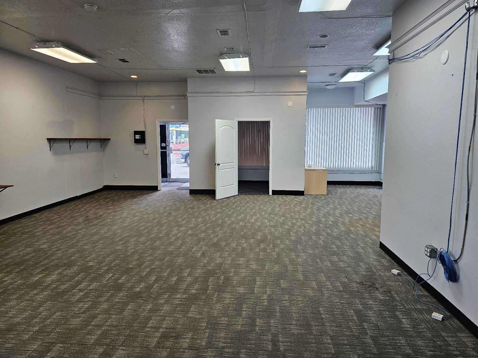 3652 W Cypress St, Tampa, FL for lease Interior Photo- Image 1 of 2