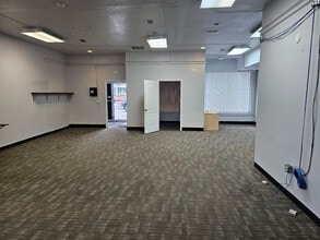 3652 W Cypress St, Tampa, FL for lease Interior Photo- Image 1 of 2