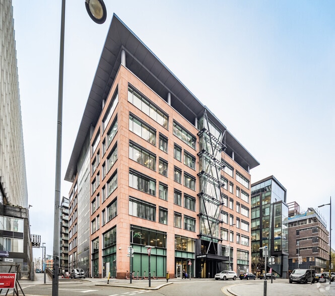 1 St Pauls Sq, Liverpool for lease - Primary Photo - Image 1 of 4