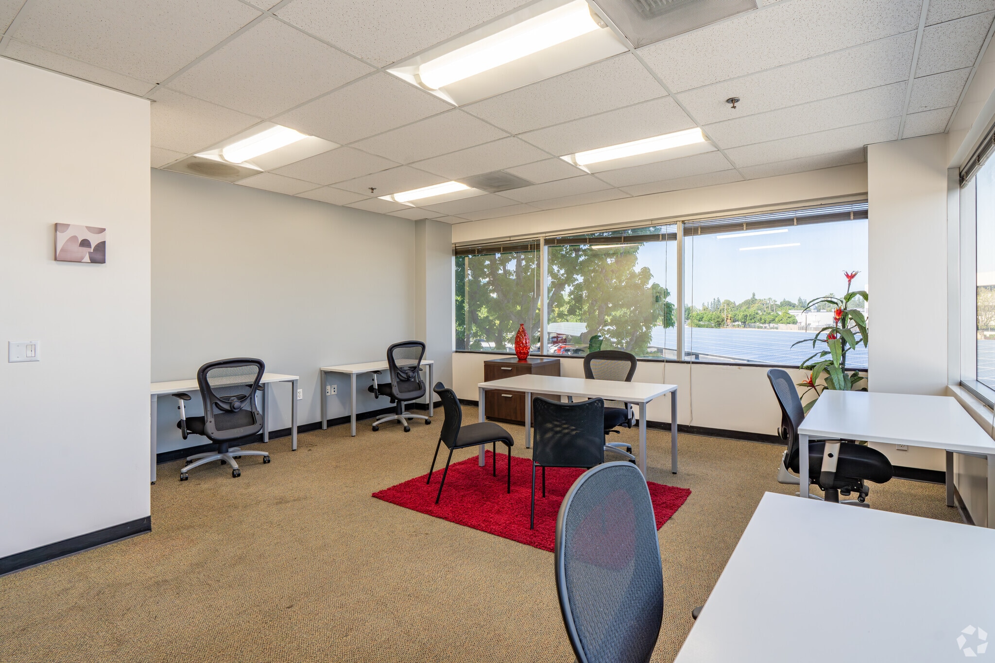 4900 California Ave, Bakersfield, CA for lease Interior Photo- Image 1 of 6