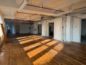 94-104 Lafayette St, New York, NY for lease Interior Photo- Image 2 of 10