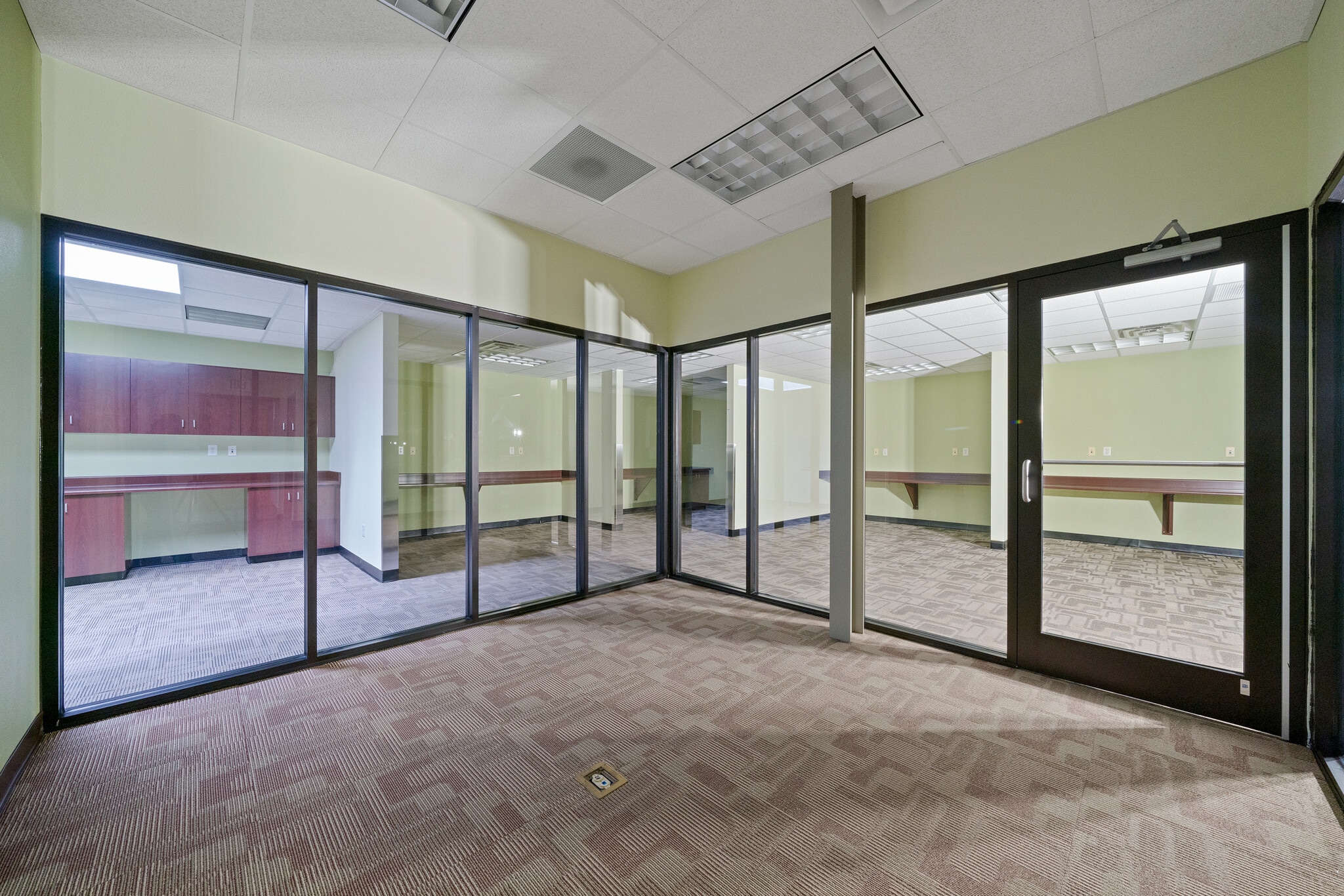 7704 S Loop 1604 East, Elmendorf, TX 78112 Elmendorf Professional