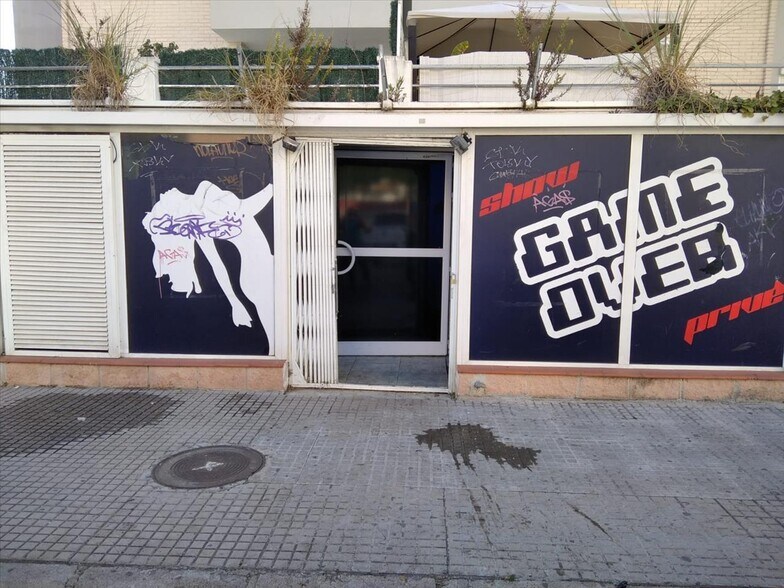 Retail in Gandia for sale - Building Photo - Image 3 of 12