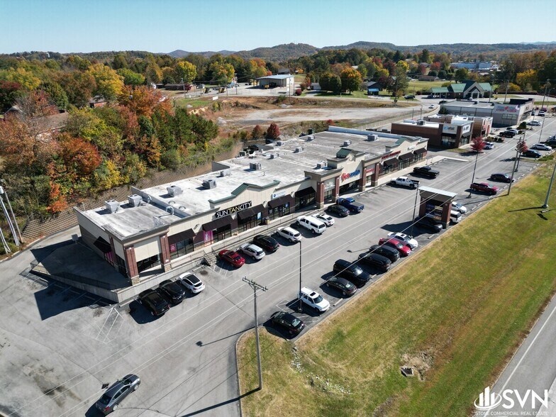 1661 US Hwy 192, London, KY for lease - Building Photo - Image 3 of 3