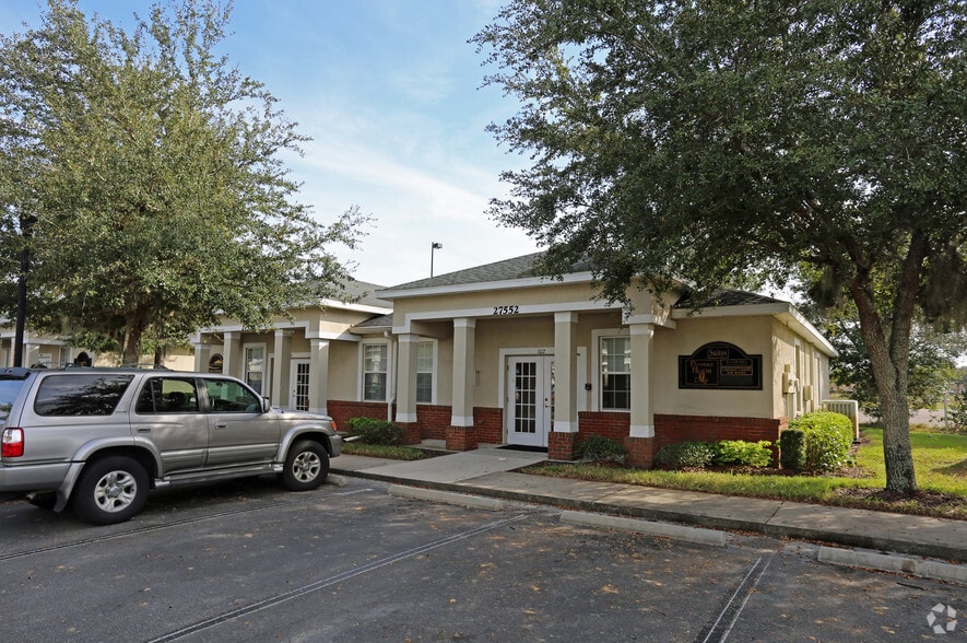 27552 Cashford Cir, Wesley Chapel, FL for sale - Building Photo - Image 1 of 1