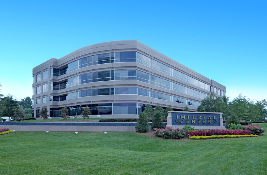 4819 Emperor Blvd, Durham, NC for lease - Primary Photo - Image 1 of 22