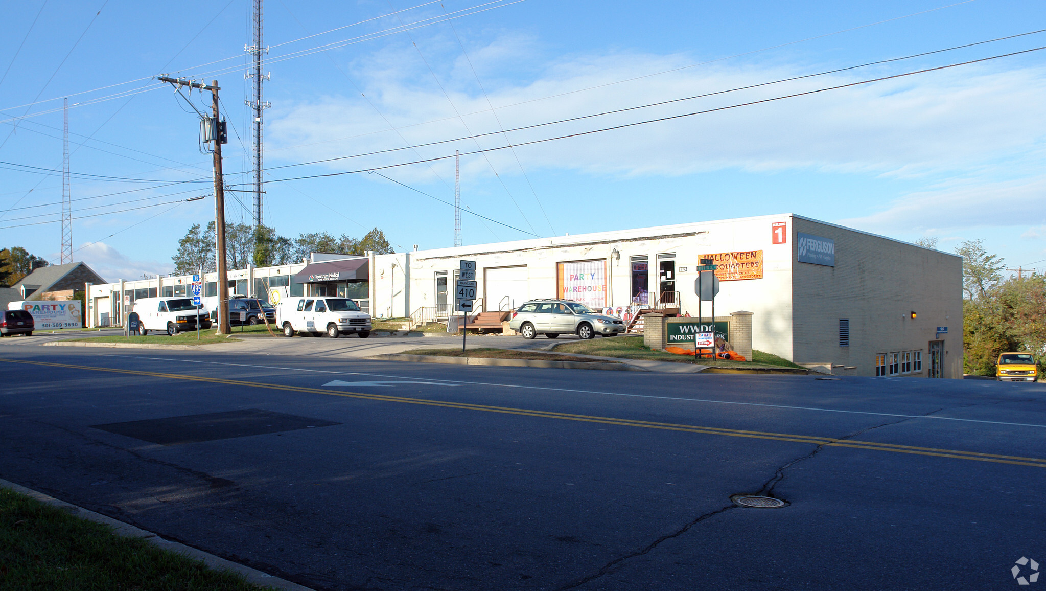 8810-8824 Brookville Rd, Silver Spring, MD for lease Primary Photo- Image 1 of 5