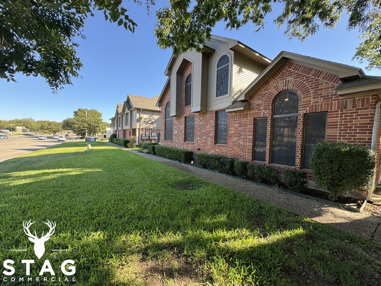 701 Carroll Blvd, Denton, TX for lease - Building Photo - Image 1 of 14