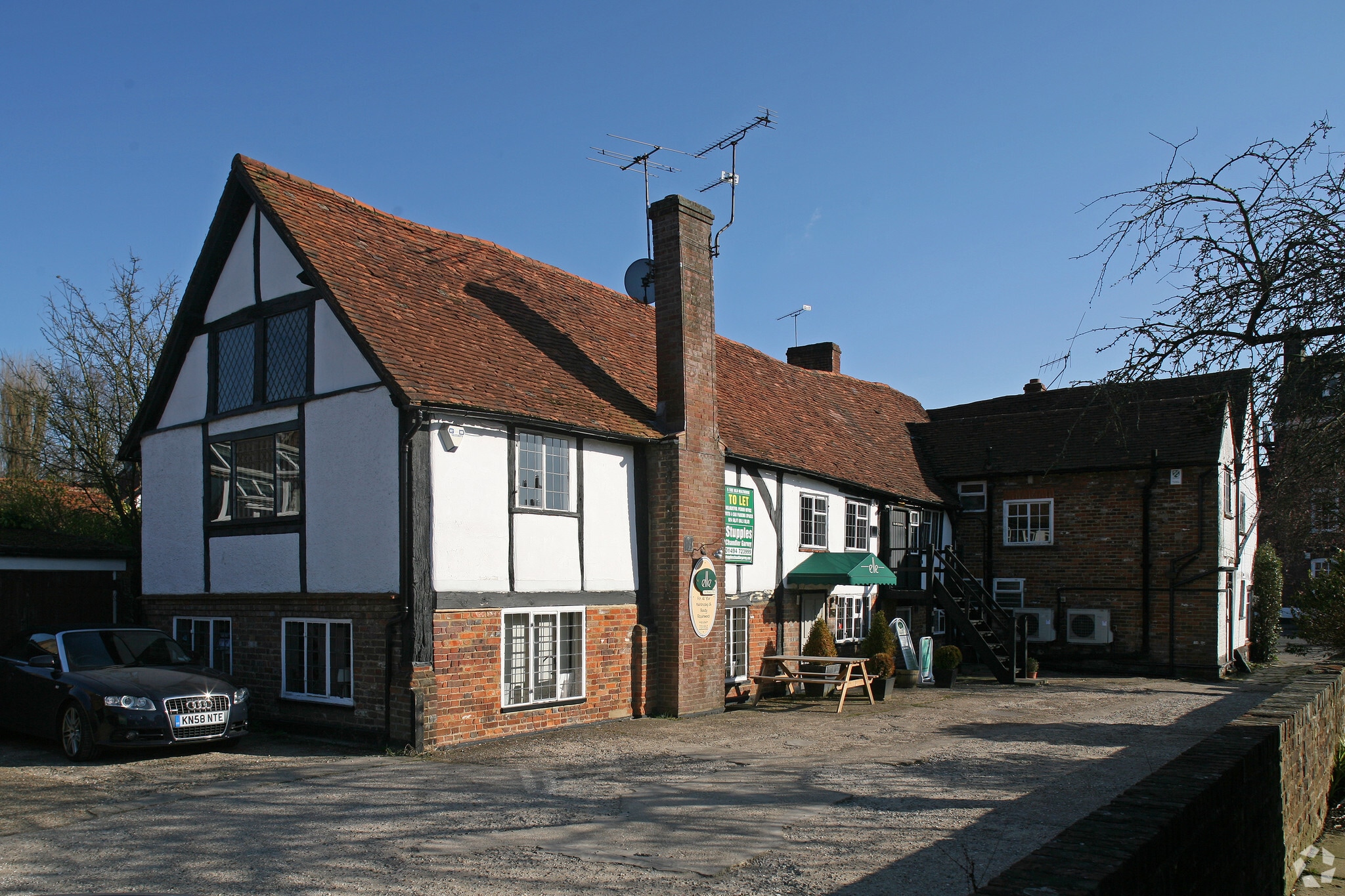 3-5 The Broadway, Amersham for sale Building Photo- Image 1 of 1