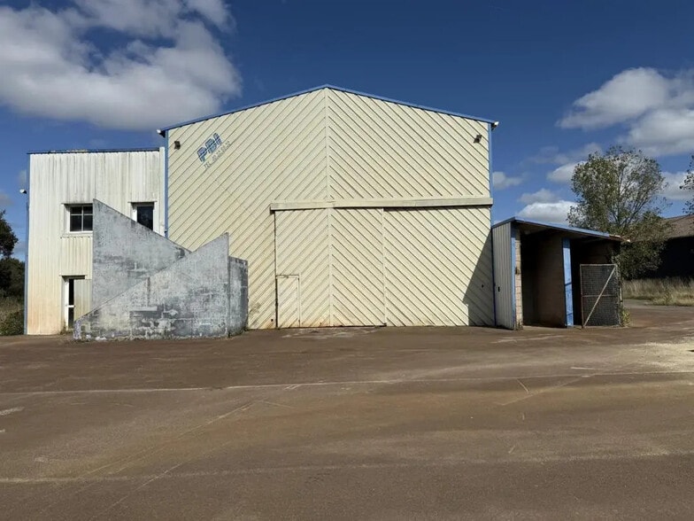 Flex in Brains for lease - Building Photo - Image 1 of 5