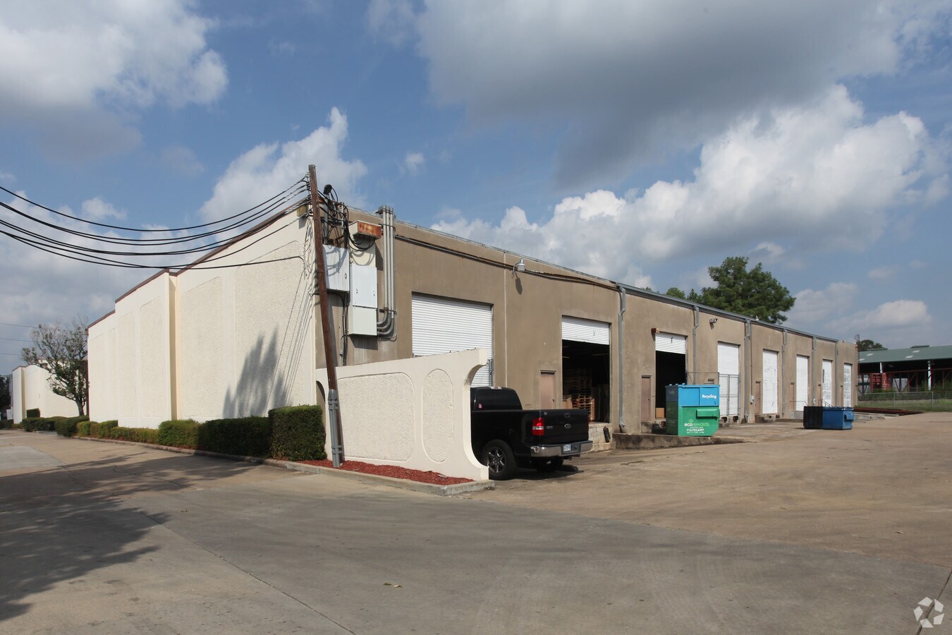 35623570 E TC Jester Blvd, Houston, TX 77018