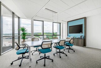 More details for 2 Parvis Colonel Arnaud Beltrame, Versailles - Office for Lease