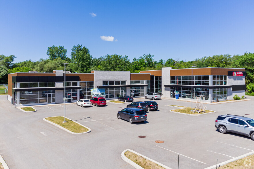 3232 Rte Harwood, Vaudreuil-dorion, QC for lease - Primary Photo - Image 1 of 3