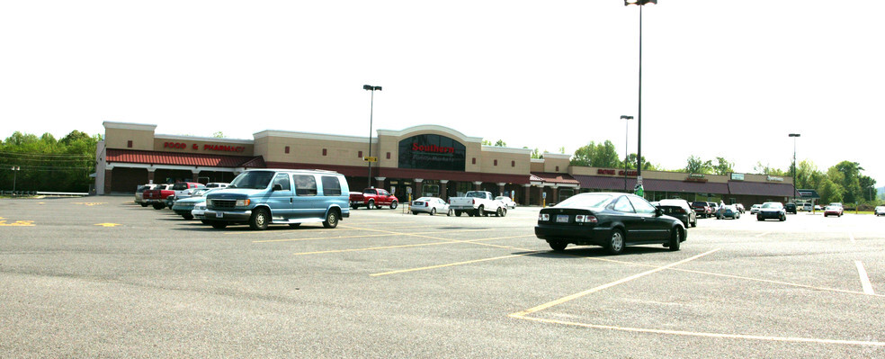 1402-1408 County Park Rd, Scottsboro, AL for sale - Primary Photo - Image 1 of 1