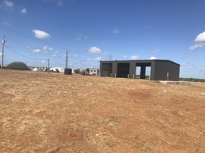 1770 W Highway 85, Dilley, TX for sale - Other - Image 1 of 1