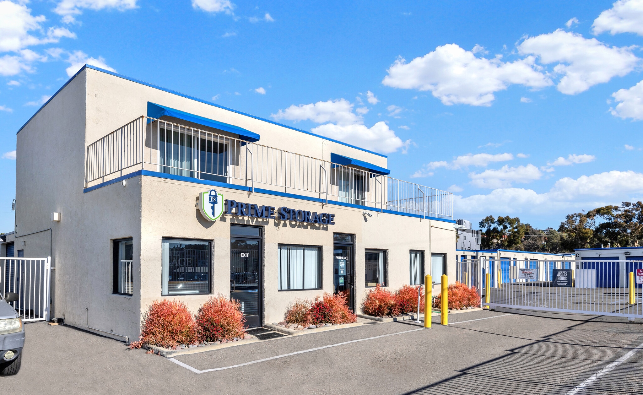 4595 Mission Bay Dr, San Diego, CA for lease Building Photo- Image 1 of 2