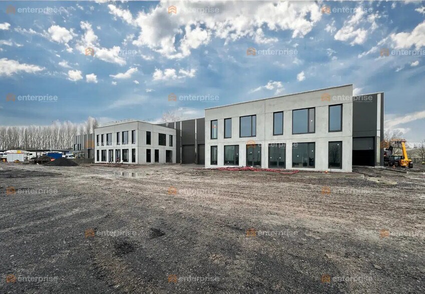 Flex in Leers for lease - Construction Photo - Image 2 of 2