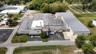 1000 N Morton St, Portland IN - Industrial Property