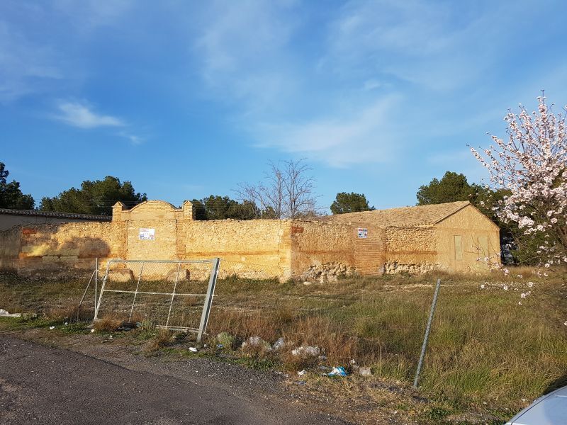 Land in Ontinyent for sale Building Photo- Image 1 of 2